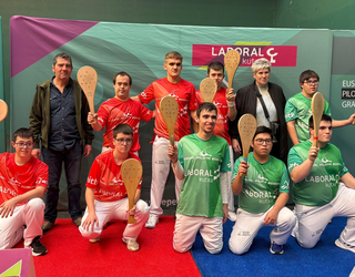 Mallabian estreinatu da Euskal Pilota Egokituaren Zirkuitua