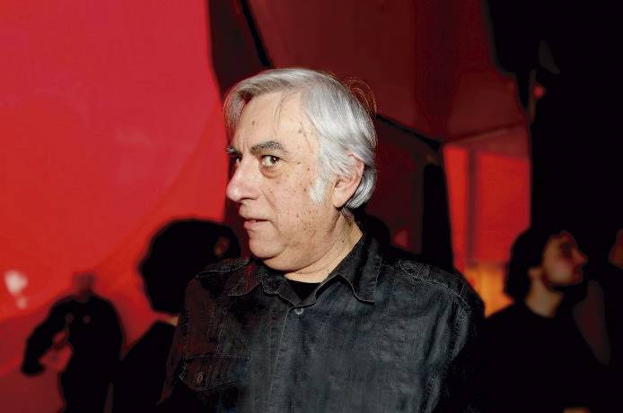 Jose Antonio Gomez: "Gustu musikal ona izateaz gain, nekaezina zen aktibista punk eta rockeroaren eredua ezarri zuen"