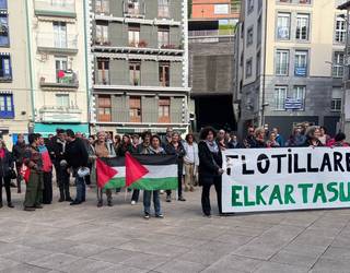 Elkartasuna eta babesa adierazi diote Global Sumud Flotillari