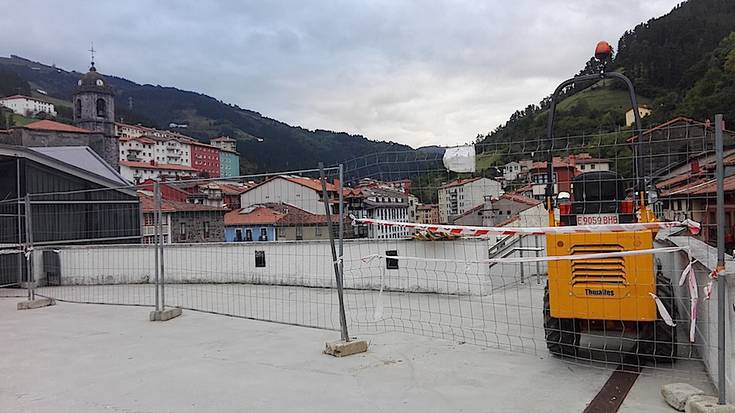 Hasi dituzte kiroldegiko obrak