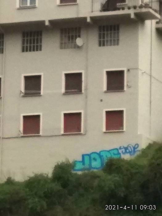 Graffitia dela-eta, haserre