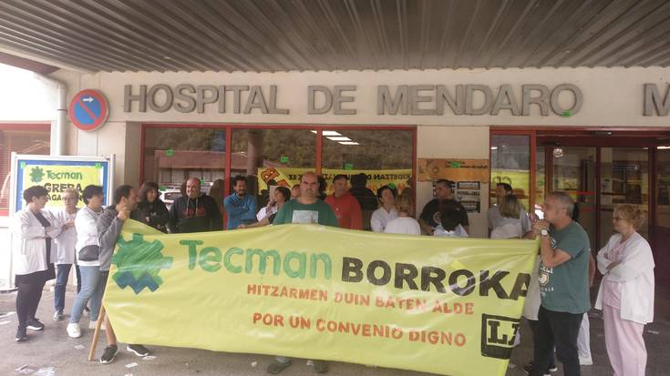 Tecman enpresako langileak itxialdia egiten ari dira Mendaroko ospitalean
