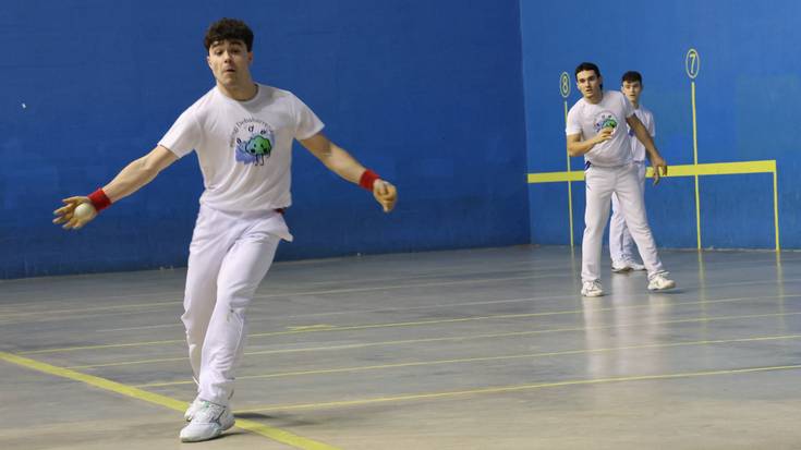 San Anton Txapelketa: Zabaletak irabazi du lau eta erdiko finala eta Ramirez-Okiñena eta Murua-Bernaola gailendu dira bikoteka