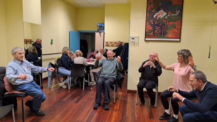 Parkinsonaren Nazioarteko Egunaren harira, ateak irekitzeko eguna izango dute Deparkel elkartean apirilaren 15ean