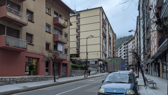 'Besarkada solidarioaren' lapurra identifikatu dute