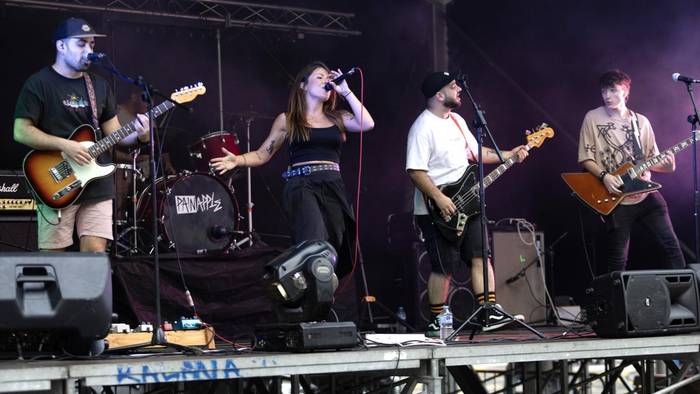 Debabarreneko gazteen talentu musikala plazara aterako du Izengabeak lehiaketak
