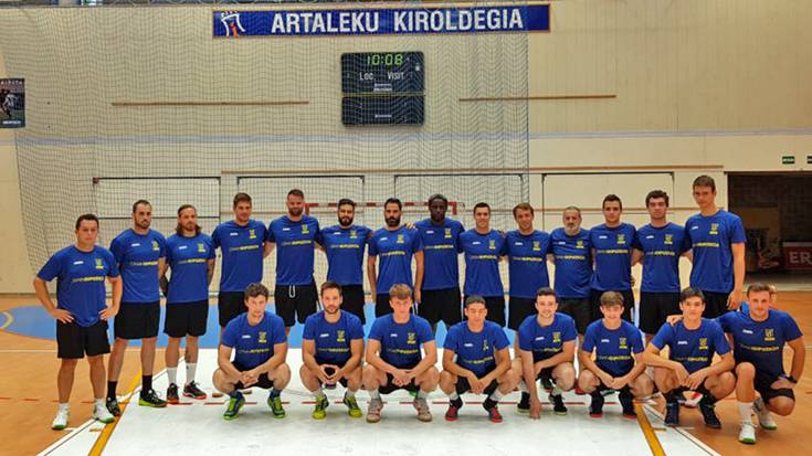 Hiru elgoibartarrek hartuko dute parte San Bartolome Eskubaloi Txapelketan lehiatuko diren kanpoko taldeetan