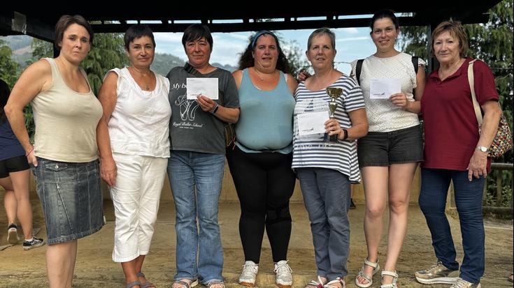Lourdes Lizarraldek irabazi du San Andresko emakumezkoen bola premioa