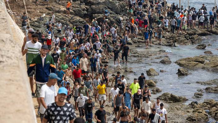Ceutako indarkeriaren kontra eta migratzaileen eskubideen alde elkarretaratuko dira ermuarrak, gaur