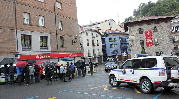 Greba batzordearen manifestazioa, Kalebarren plazatik pasa zen unean.