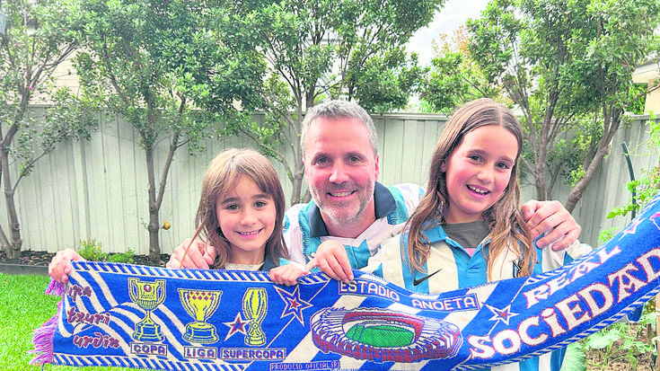 Oier Salegi (Deba-Tourquay): "Pertsona asko kontaktatu eta endredatu ditut, baina, zorionez, lortu dut sarrera bat"