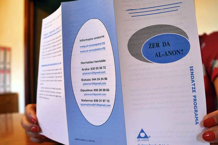 Al-Anon eta Alateen alkoholikoen senide eta lagunen elkarteek batzar informatiboa antolatu dute Mendaron ekainaren 12rako