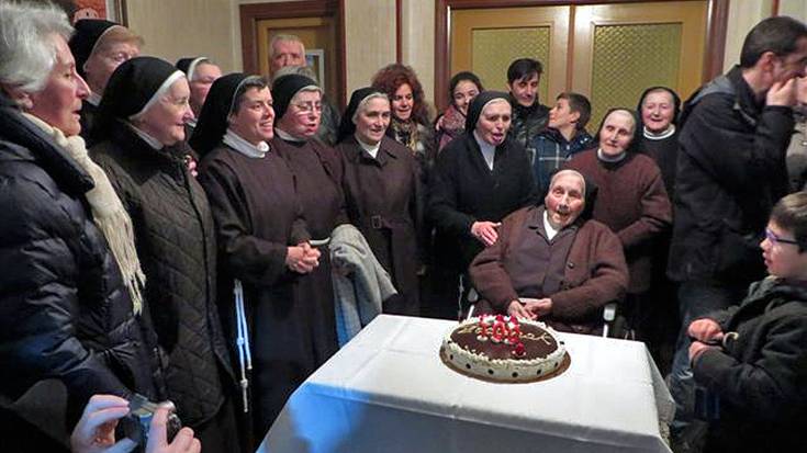 485 urte ondoren, moja klaratarrek agur esango dute apirilaren 7an