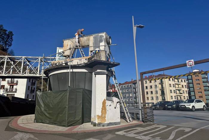 Sigmako Josteko Makinaren irudia zaharberritzeko lanak hasi dituzte