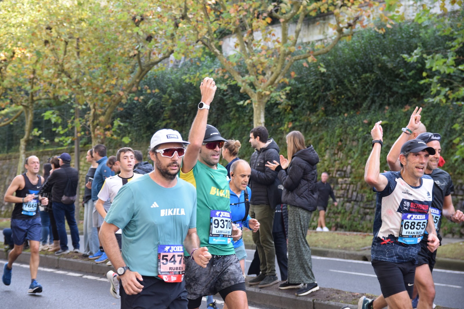 Debako eta Itziarko korrikalariak Behobia-Donostia lasterketan
