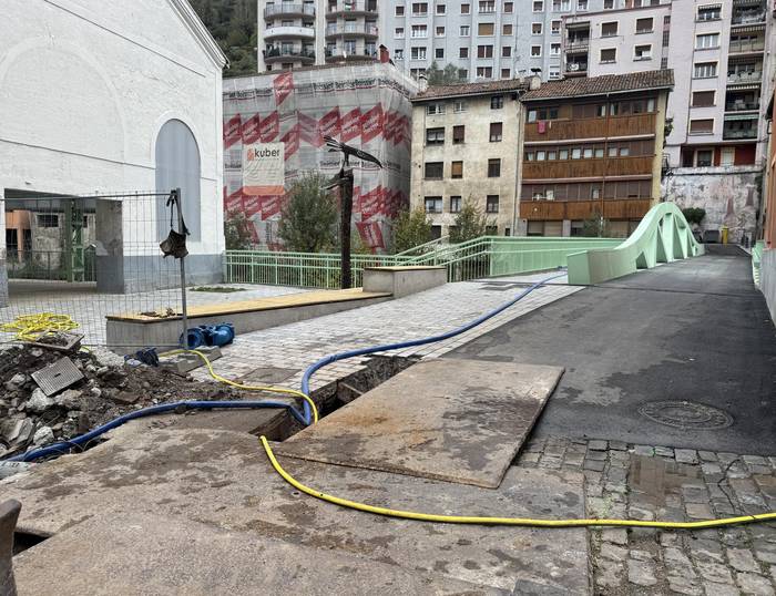 Hoditeria aldatzen segituko dute