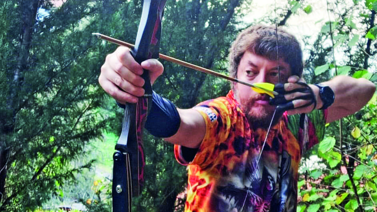 Aingeru Molina: “Gizarteak ez du ondo funtzionatzen eta askorentzat ikusezinak gara”