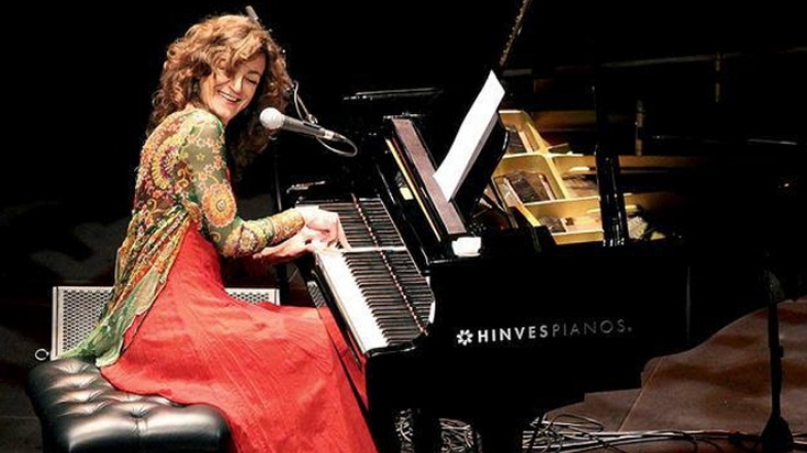 Carmen Paris, Anari, Forsman eta Devaux Soraluzeko Blues Hotsak jaialdian