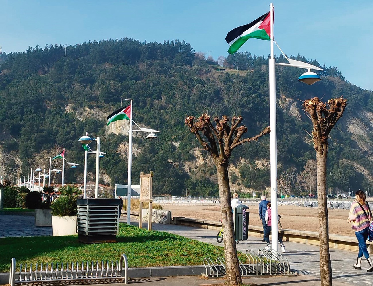 "Elkartasun keinua Debatik Palestinara"