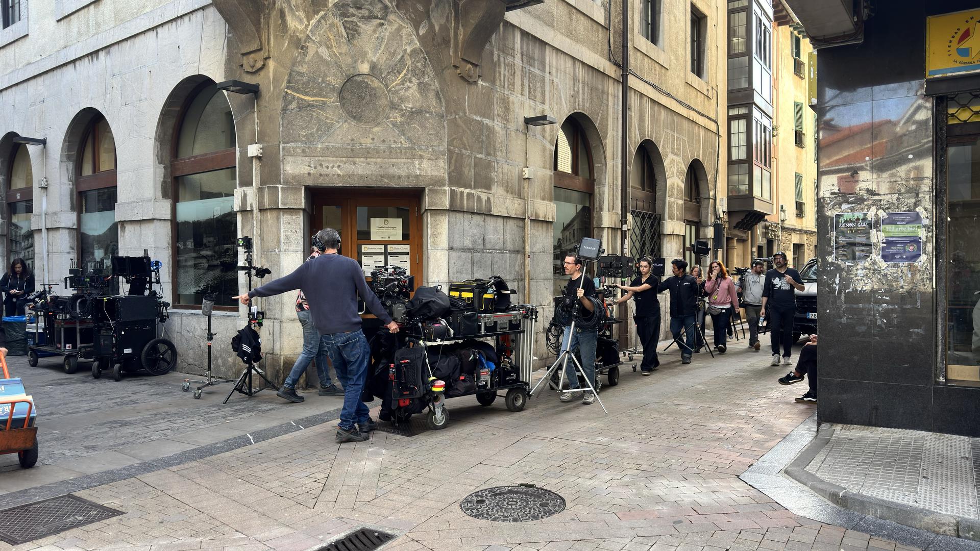 'El hijo de todos' filma grabatzen ari dira, gaur, Deban