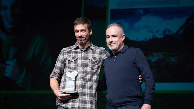Jon Garate eta Ainhoa Lendinez saritu dituzte Euskal Mendizaletasunaren Galan