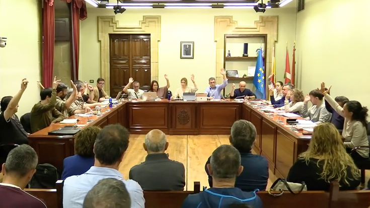 Aho batez onartu dituzte trafiko astuna mugatzeko neurriak