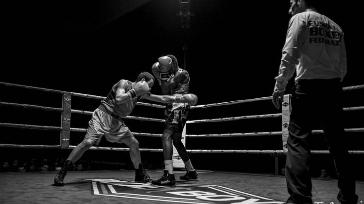 Jendetza eta borrokaldi zirraragarriak zapatuko boxeo-jaialdian