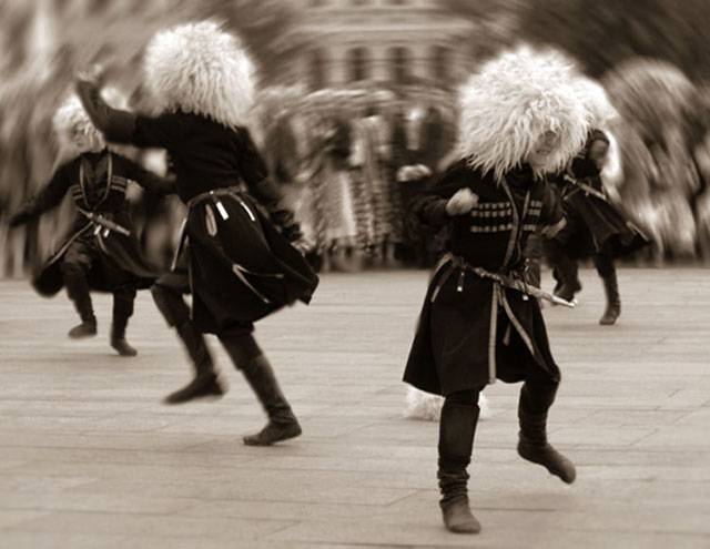 1706639566440 Indiako eta Dagestaneko musika eta dantzak nazioarteko folklore jaialdian