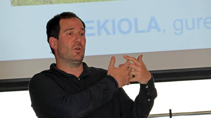 Hodei Arzak: “Ingurumenarekin eta energia burujabetzarekin daukagun ardurari erantzuteko bidea da Ekiola”