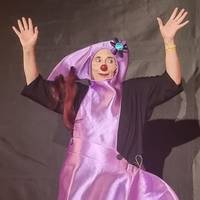 "In crescendo" clown ikuskizuna