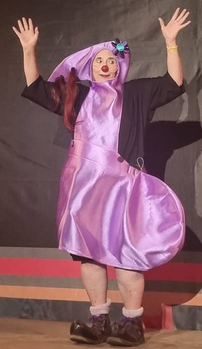 "In crescendo" clown ikuskizuna