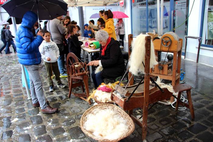 Artile tailerra egingo dute hileko azken zapatuko ferian