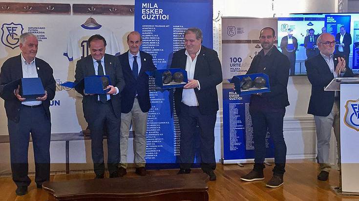 Gipuzkoako Futbol Federazioa sortu zuten lau taldeak omendu dituzte, tartean C.D. Elgoibar 