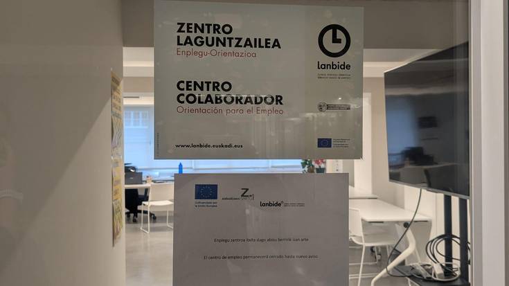 Enplegu Zentroko zerbitzua berrantolatu egingo da aldi baterako