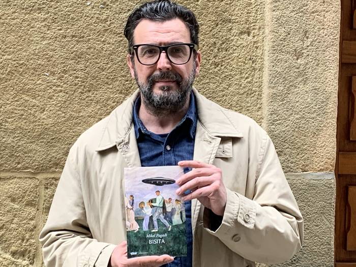 Irakurketa Kluba: 'Bisita'