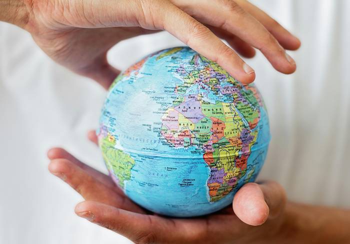 Hitzaldia: 'Mendebaldearen gainbehera, Hego Globalarena, multipolaritatea eta gatazka geopolitikoak'