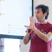 Hitzaldia: 'Gure aitona-amonek Halloween ospatzen zuten'