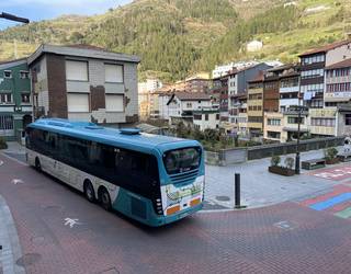 Avanza autobus enpresan bost eguneko greba gaurtik hasita