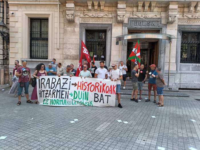 Itziarko CIE Norma enpresako langileek enpresaren hazkundearekin bat datorren hitzarmena aldarrikatu dute