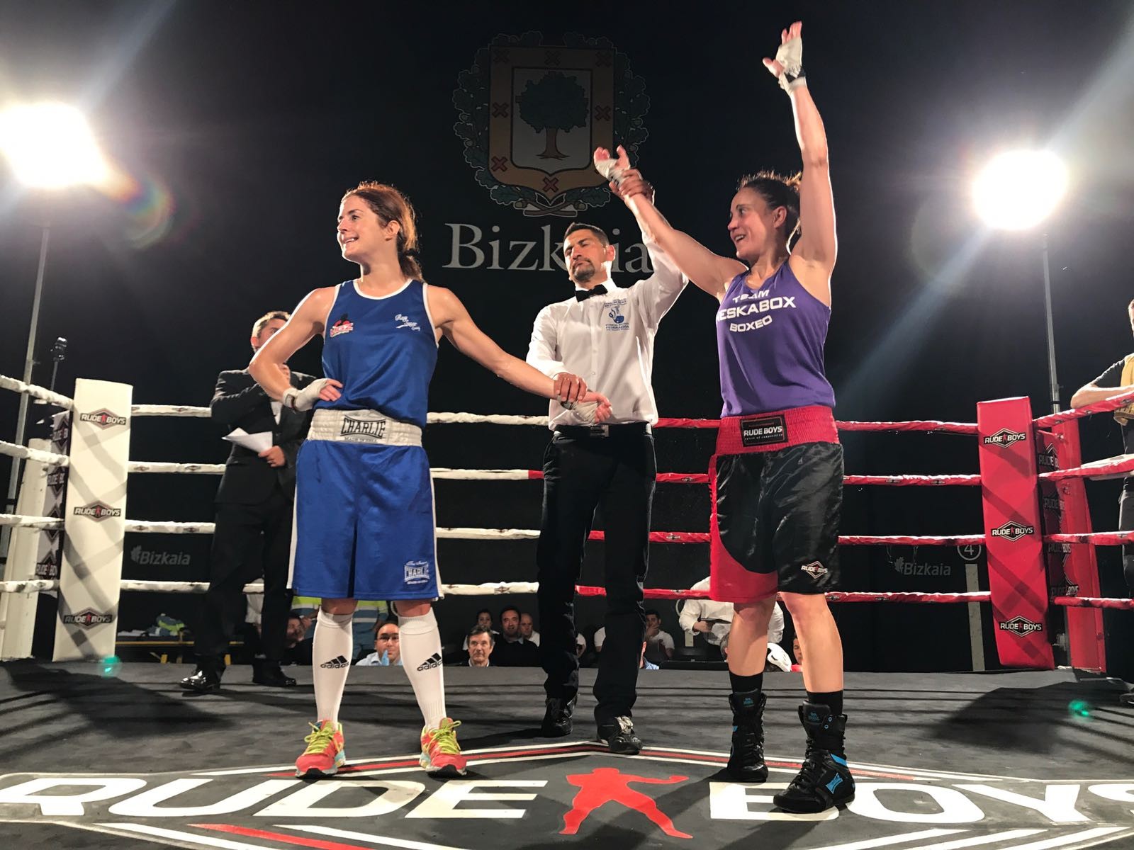 Ixa Rodriguez garaipen batekin bueltatu da ring-era