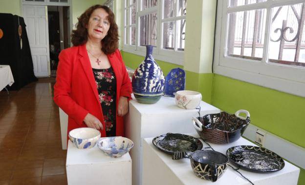 Bihar arte egongo da Lourdes Gonzálezen keramika lanen erakusketa ikusteko aukera