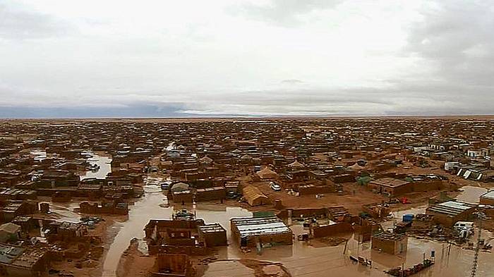 Saharako errefuxiatu kanpamenduetako uholdeek eragindako kalteei aurre egiteko diru-laguntza eskatu dute