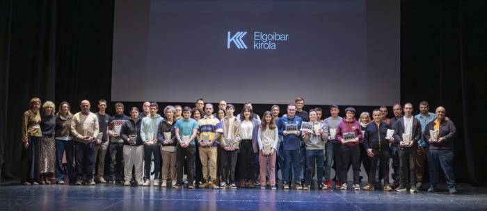 23 lagunek jaso dute aitortza 2025eko Kirol Federatuaren Urteko Sarietan