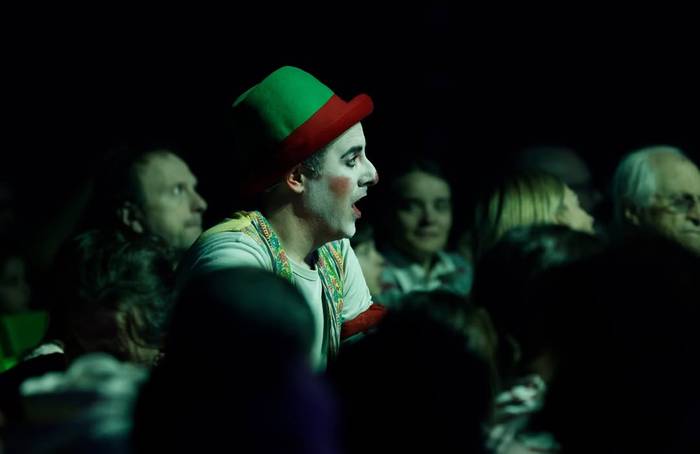 Elur Arrieta: "Bidaia emozionala proposatzen du Luminak, clown baten sentimenduen bitartez"