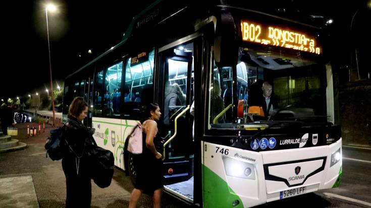 Elgoibar eta Donostia lotzen dituen autobus zerbitzua indartu dute