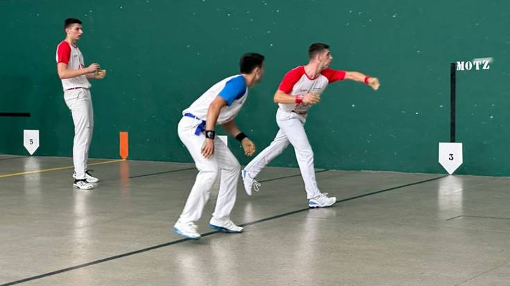 Gaur, pilota jaialdia