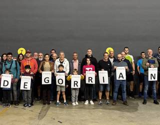 Elgoibar, Mendaro eta Deba artean bidegorria egin dezatela eskatzeko herri-ekimena hasi dute Mendaron