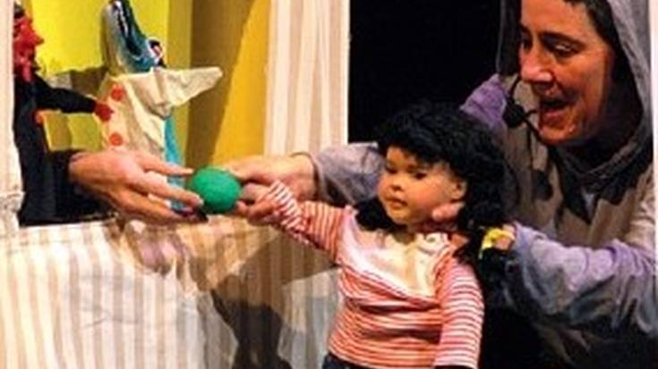 'Txan Fantasma' txotxongilo ikuskizuna