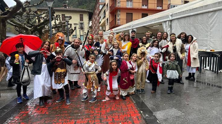 Soraluzeko mozorro lehiaketa, bozkatu hemen