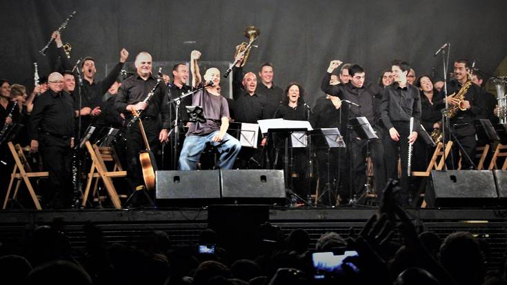 Estilo askotariko hamar abesti joko dituzte Rock Gauan
